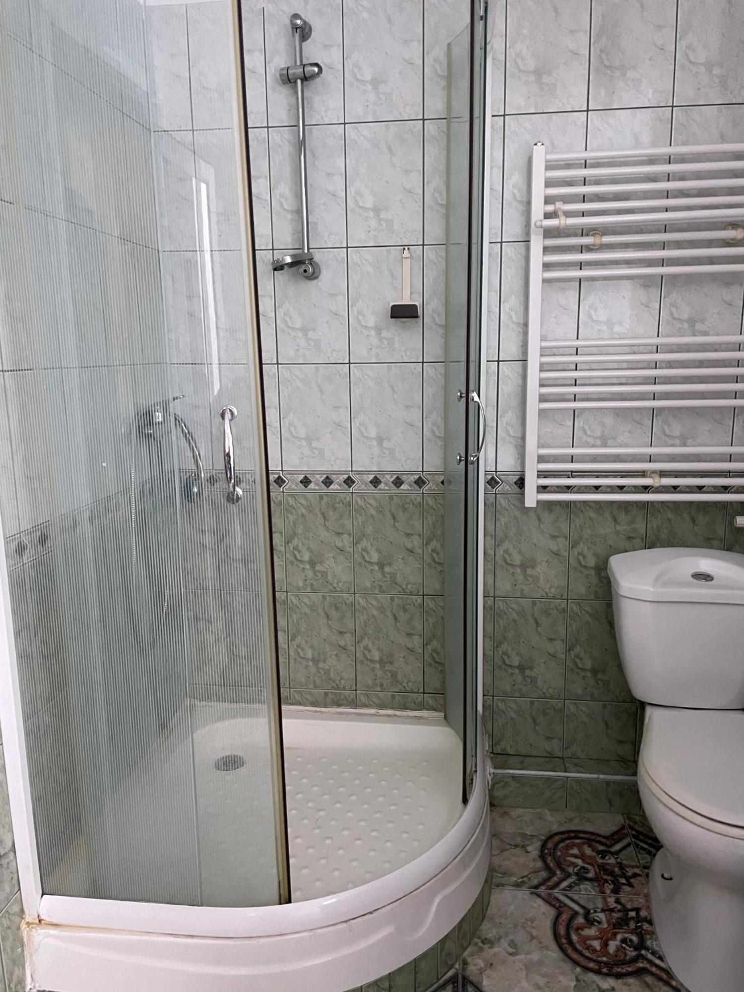 Family Hotel Central بورغاس المظهر الخارجي الصورة